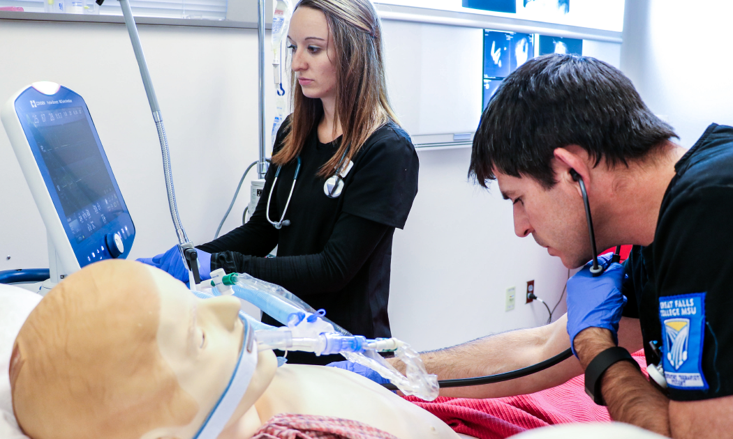 Respiratory Care students training in our Simulated Hospital