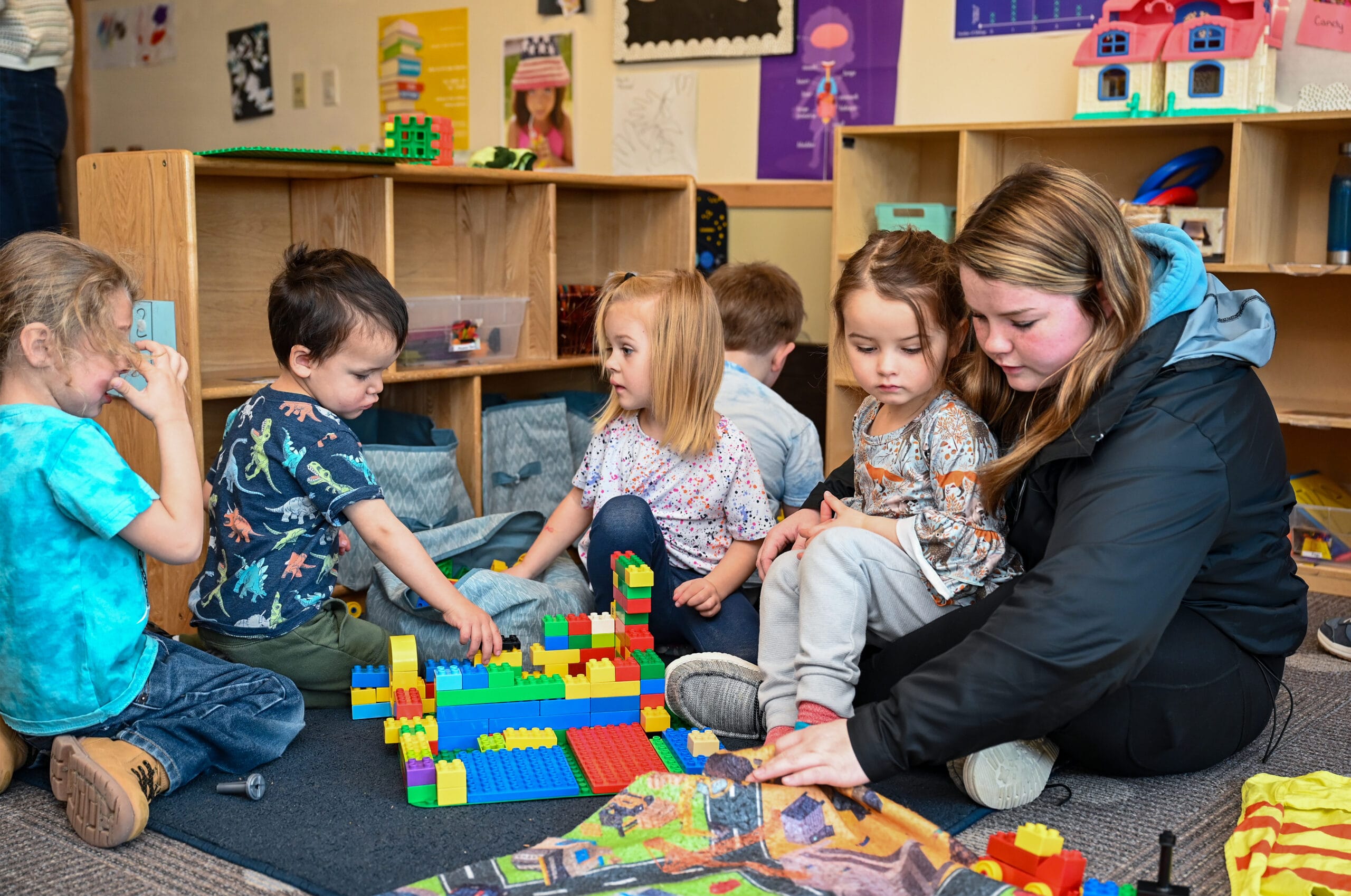 Photo of young children in a classroom.